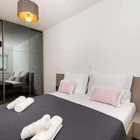 Apartment Luxury Golden *