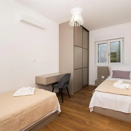 Luxury Golden * Sibenik