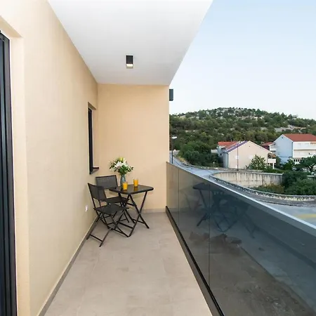 Luxury Golden Sibenik