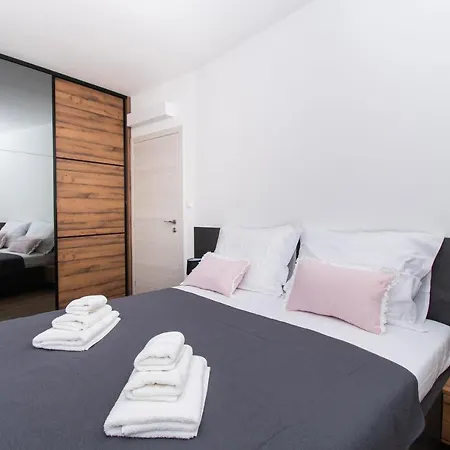 Apartment Luxury Golden *